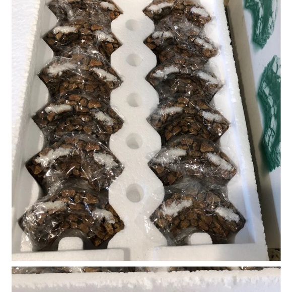 Depart 56 Stone Curved Wall - Picture 3 of 6